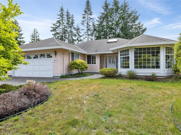 580 Dogwood Rd, Qualicum Beach, BC V9K 1B1