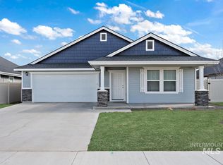 10448 Crystal Ridge Dr, Nampa, ID 83687