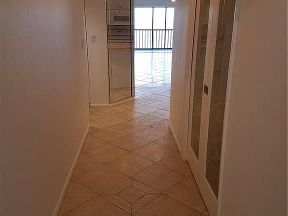 4th image of 3350 N Key Dr APT B1013