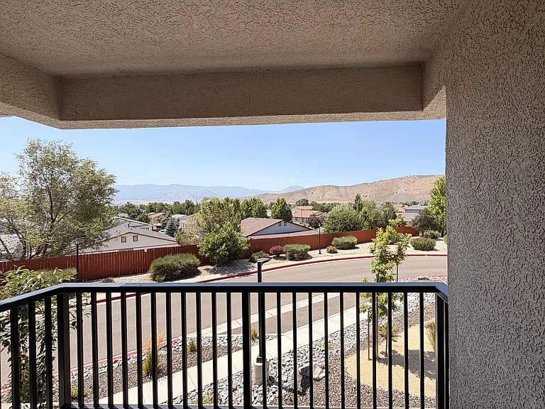 18659 Village Center Dr — Photo 11