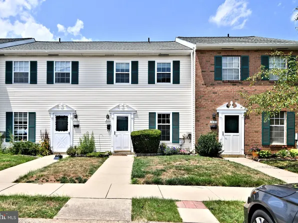 611 Piedmont Ct, Lansdale, PA 19446