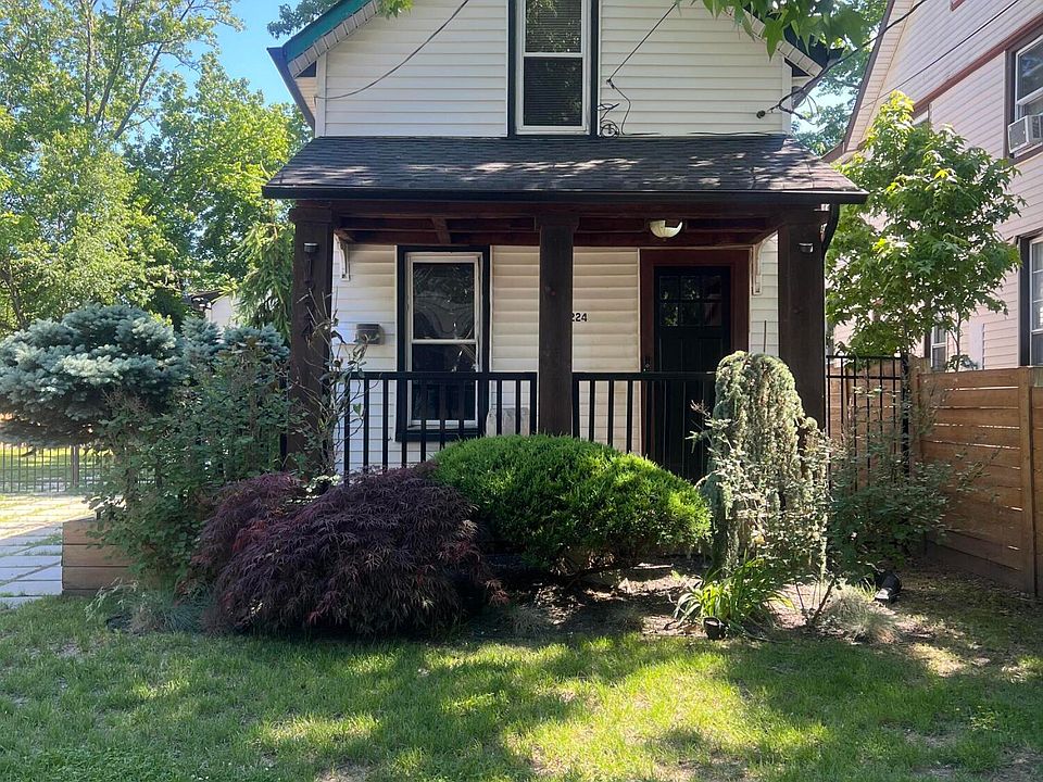 1st image of 1224 Washington Ave