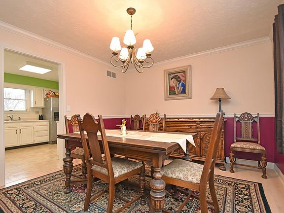 3rd image of 333 Palm Springs Dr