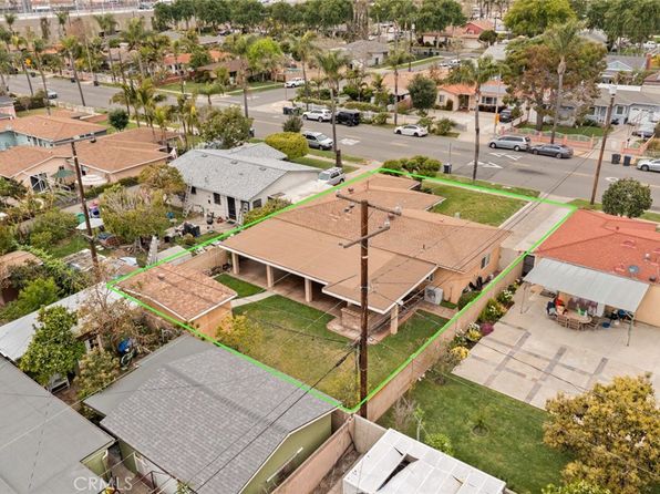 1034 W Saint Andrew Pl, Santa Ana, CA 92707