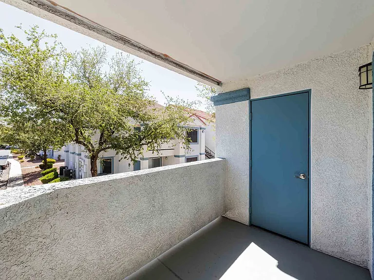 Ascent at Silverado Apartment Homes — Photo 31