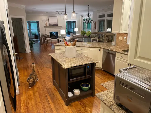 10125 Standing Stone Ct, Charlotte, NC 28210