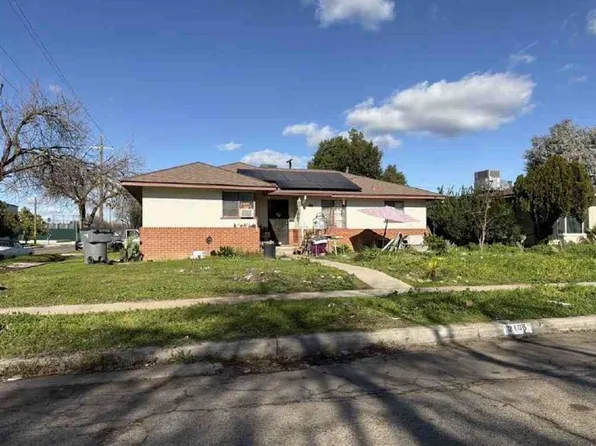 2105 E Peralta Way, Fresno, CA 93703