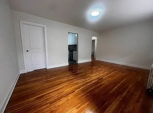 223-58 65th Ave #25D, Oakland Gardens, NY 11364