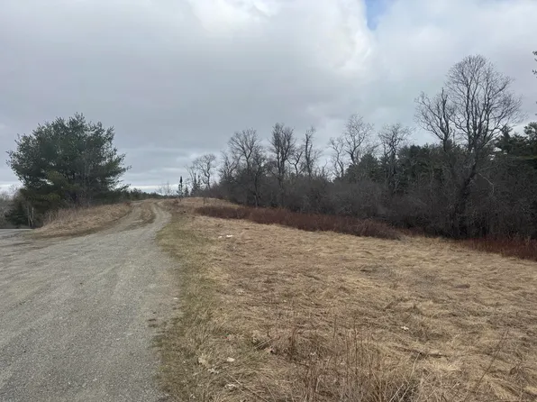 213 Sheepscot Road, Newcastle, ME 04553