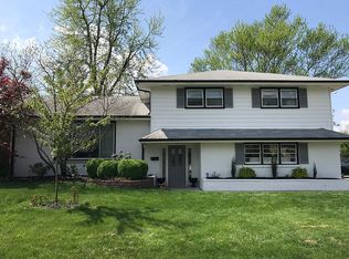 556 Bellcastle Rd, Lexington, KY 40505