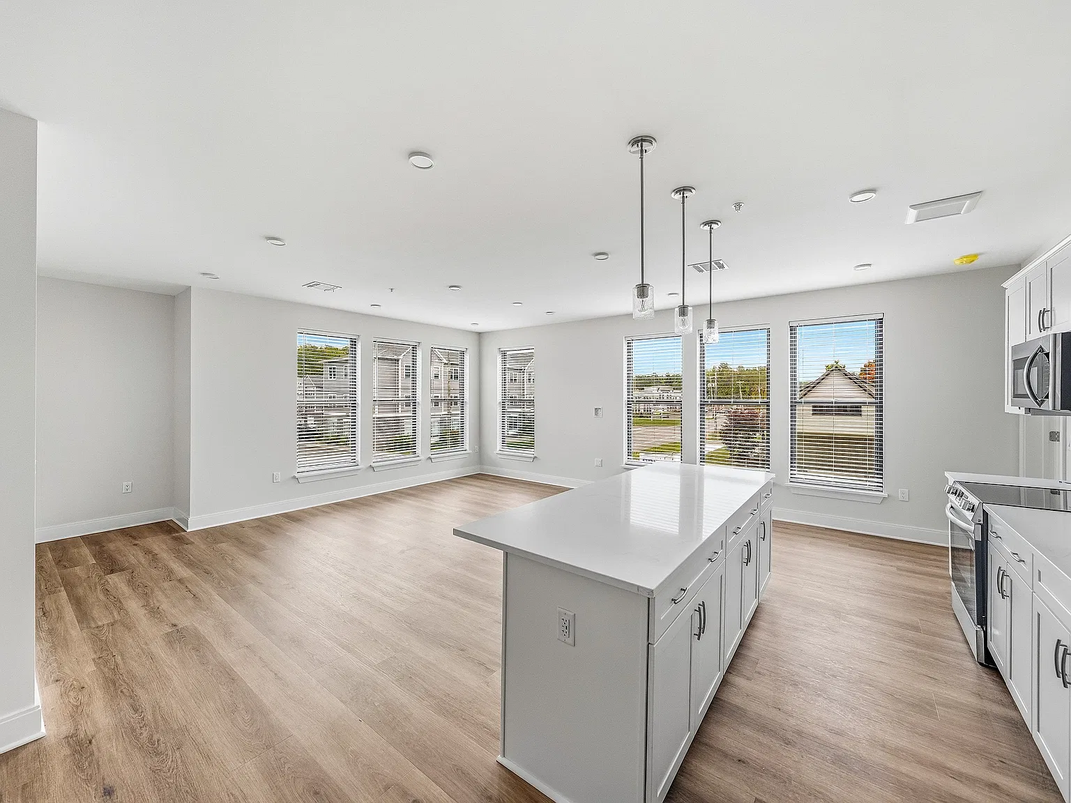 Maple Commons — Photo 1