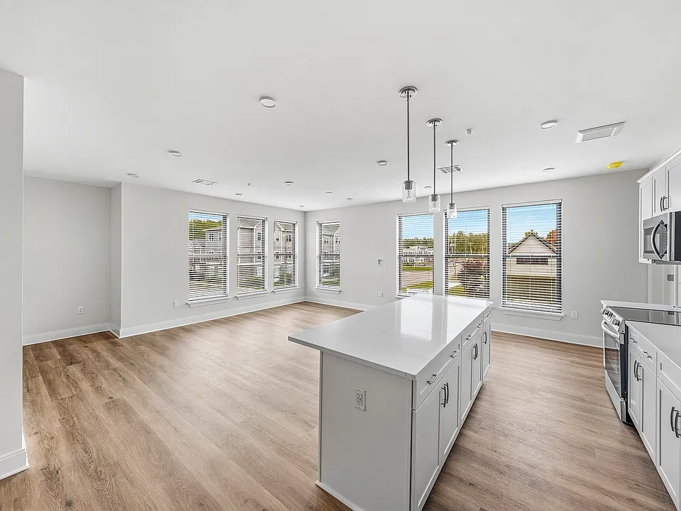 Maple Commons