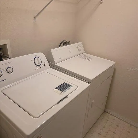 820 Camargo Way #207 — Photo 35