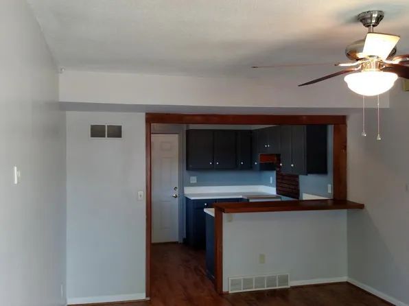407 N Marshall St, Prairie City, IA 50228