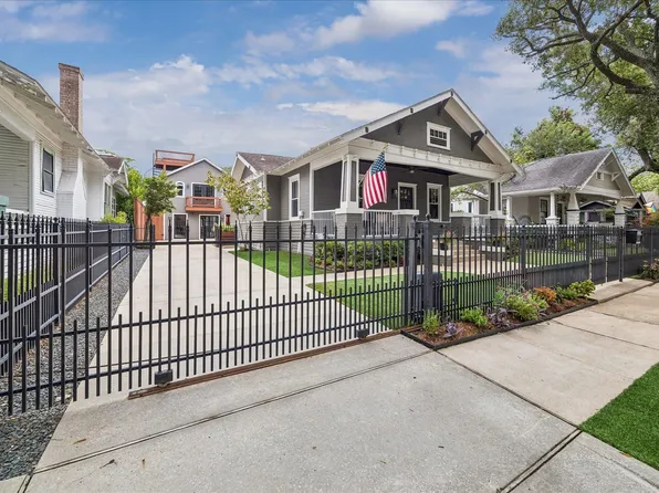 618 Bayland Ave, Houston, TX 77009