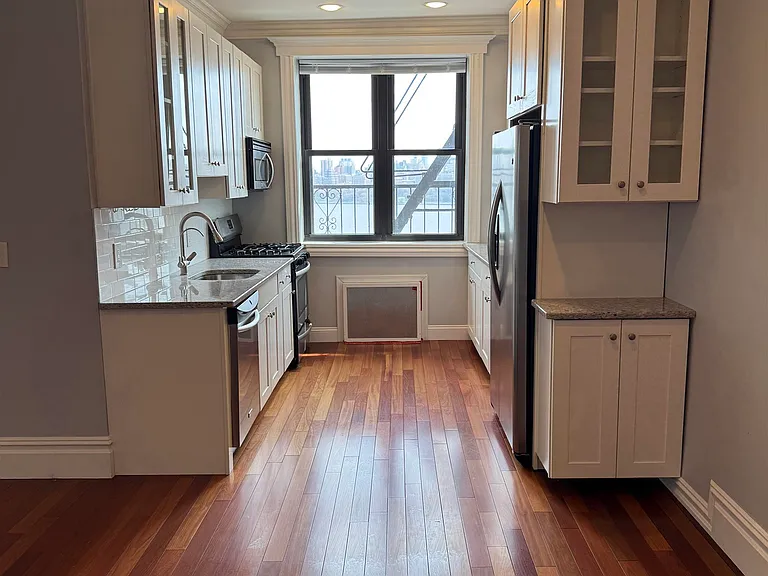 7435 Boulevard East #33 — Photo 8
