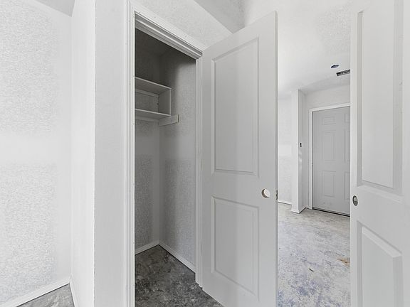 5th image of 2 Moon Rd