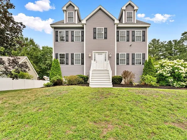 3 Laurence St, Tewksbury, MA 01876