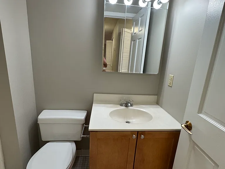 1151 Beacon St — Photo 17