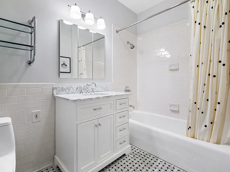 30 Main St #3C — Photo 12