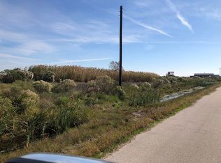 1416 Mabry St, Gilchrist, TX 77617