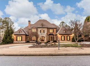 8241 Nesbit Ferry Rd, Sandy Springs, GA 30350