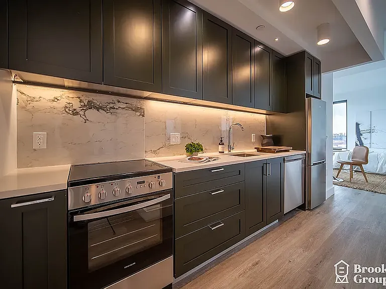 310 Grand Concourse #8B — Photo 5