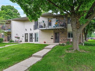 W168N11501 El Camino DRIVE #2, Germantown, WI, 53022