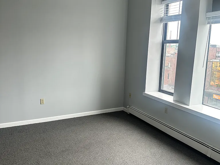 22 Park St #6 — Photo 7