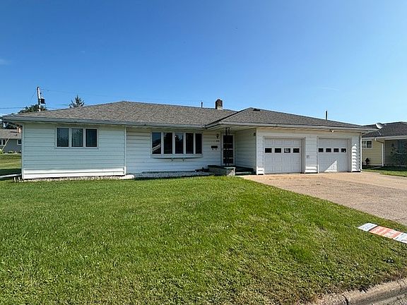 2nd image of 838 Jefferson Street