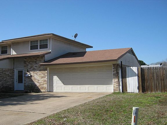 3rd image of 2929 Brushcreek St