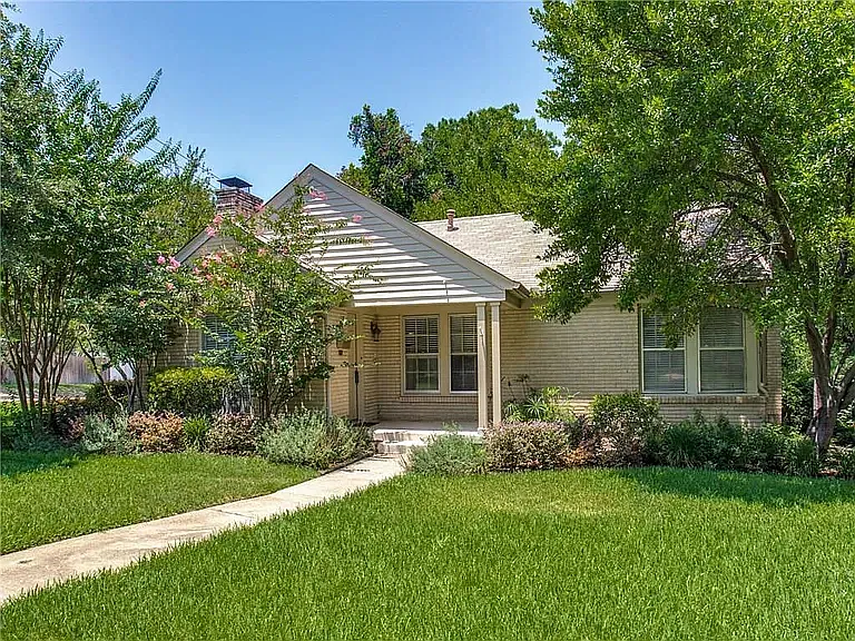 5 bed, 2069 sqft, $7,000 — Photo 1