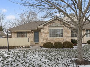 218 Pioneer Cir, Pickerington, OH 43147