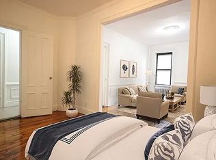 935 8th Ave APT 4, New York, NY 10019