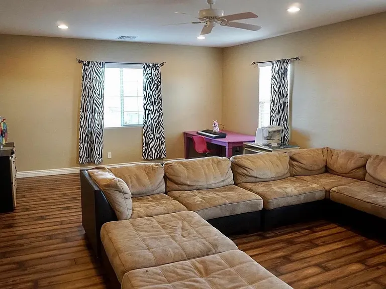 2267 E Tomahawk Dr — Photo 58