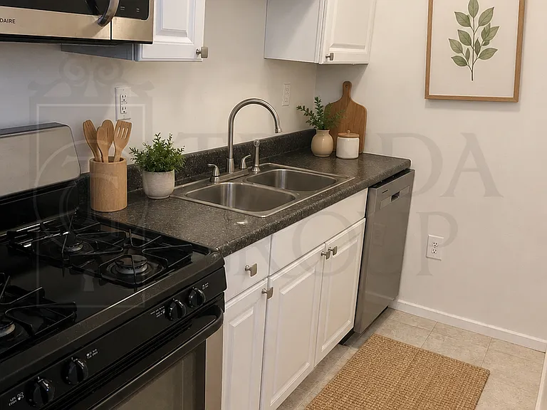 514 Southern Ave — Photo 17