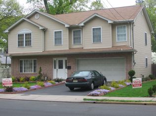747 E 3rd Ave, Roselle, NJ 07203