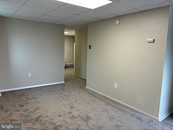 5th image of 641 W Broadway