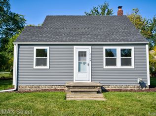 2164 S Dye Rd, Flint, MI 48532
