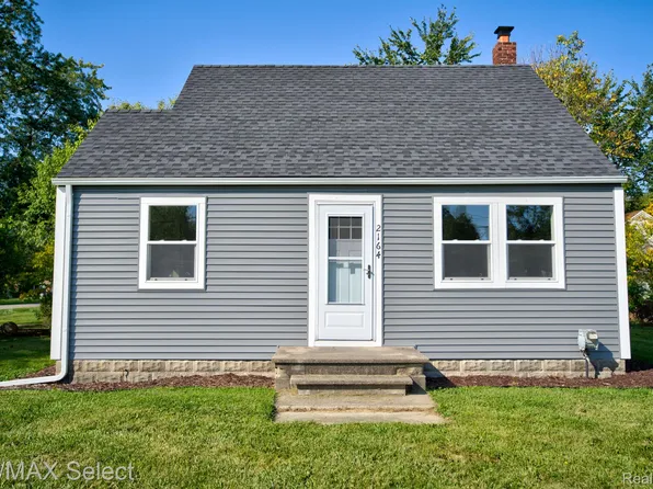 2164 S Dye Rd, Flint, MI 48532