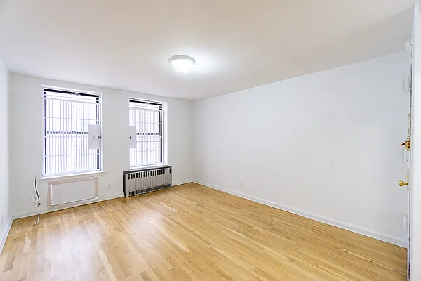 Rented by Compass | media 16