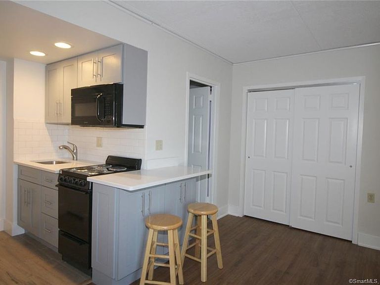 60 Strawberry Hill Ave Stamford, CT, 06902 Apartments for Rent Zillow