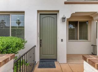 402 Calle Traditions, Palm Springs, CA 92262