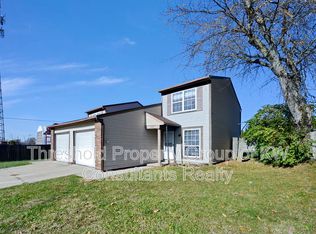 7964-7966 Goldsmith Dr, Reynoldsburg, OH 43068