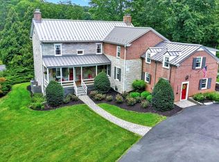 210 N Old Stonehouse Rd, Carlisle, PA 17015