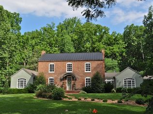 1381 Monocan Dr, Nellysford, VA 22958