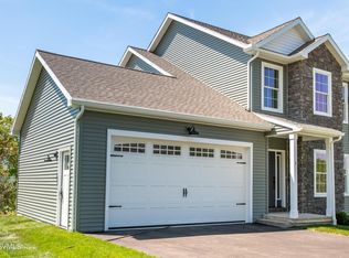 9 Wisteria Ln, Williamsport, PA