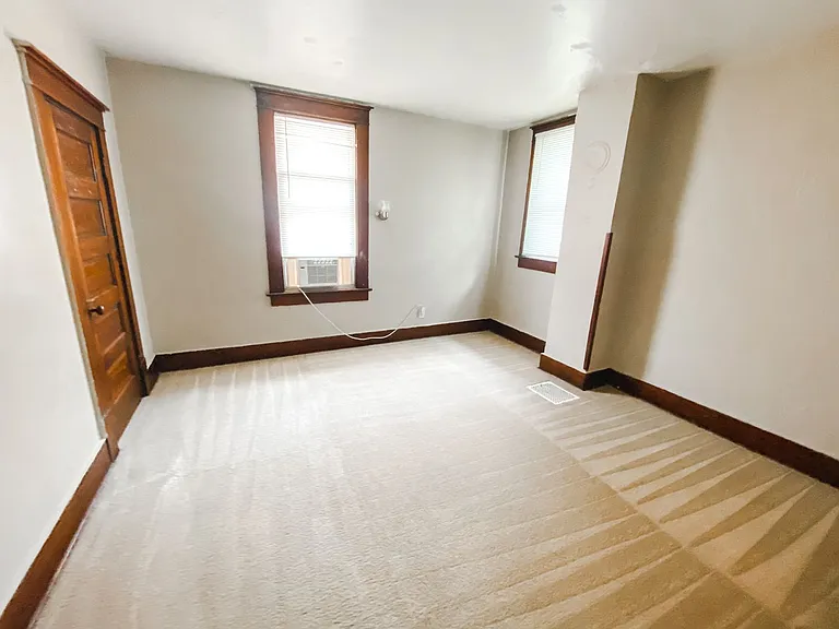145 S 3rd St — Photo 7