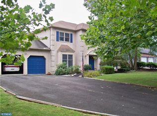 139 Applewood Ln, Lansdale, PA 19446