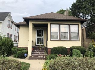 1807 Emerson St, Evanston, IL 60201